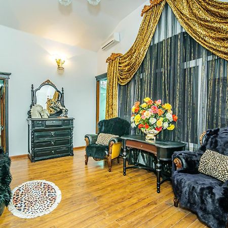 Sera Boutique Hotel 1 Баку Экстерьер фото