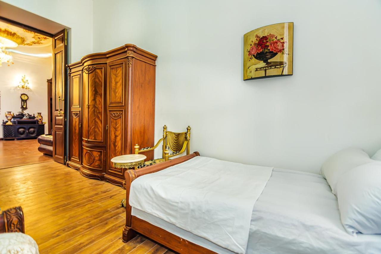 Sera Boutique Hotel 1 Баку Экстерьер фото