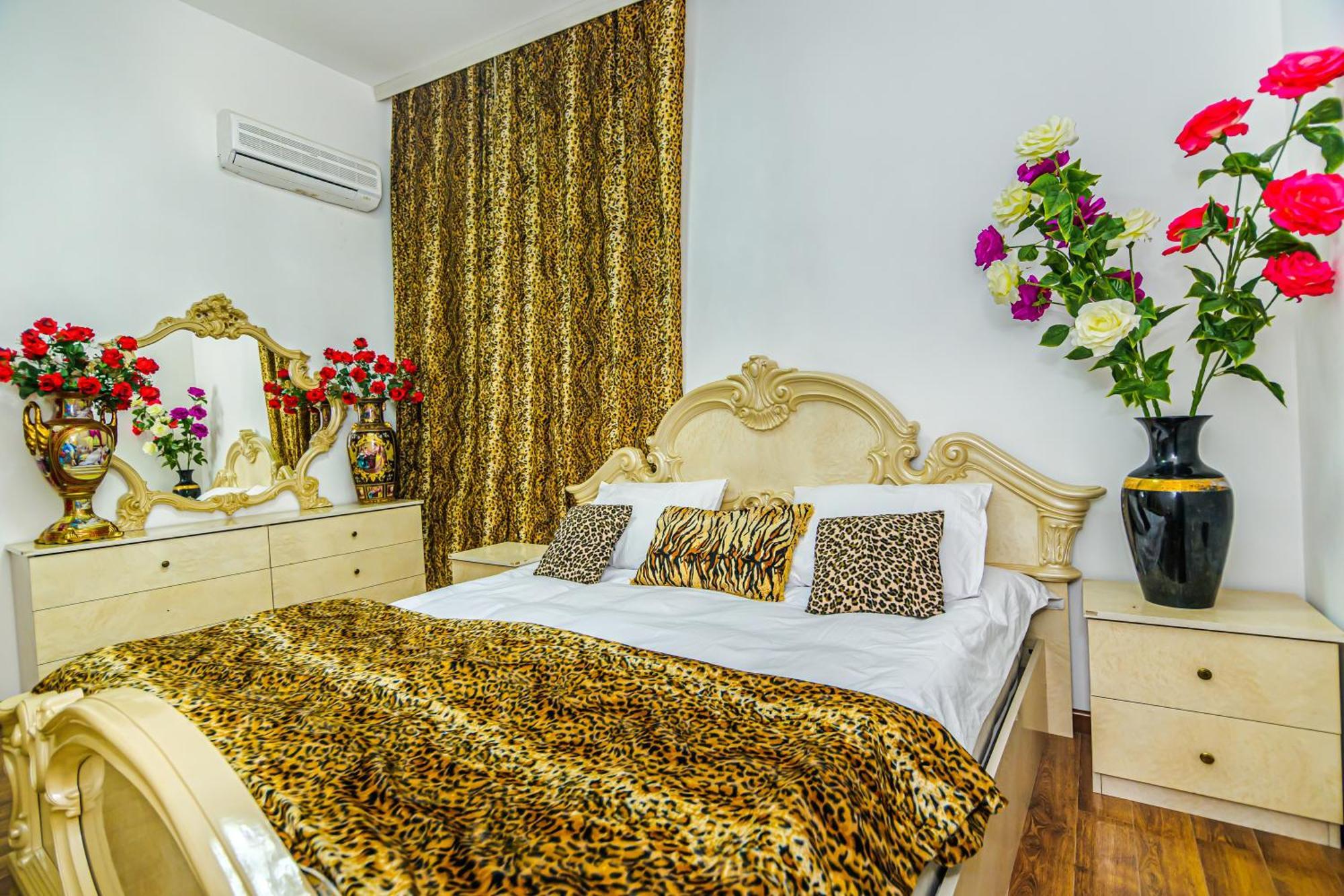 Sera Boutique Hotel 1 Баку Экстерьер фото